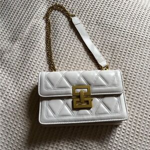 SHEIN White Quilted Shoulder Bag with Gold Chain Strap